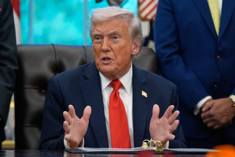 Trump Doesn't Want 'Wasted Meeting' With Putin as He Confirms Talks on Ukraine War Are Off for Now